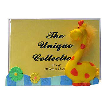 93-03E261-A, Жираф